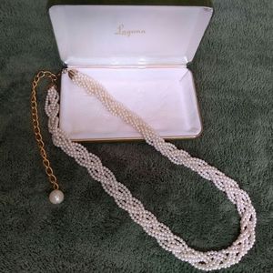 💗 Vintage Pearl Necklace 💗